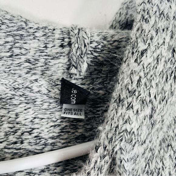 ONZIE Gray Black Varsity Striped Blouson Sleeve Chunky Knit Hoodie Sweater OS - Picture 8 of 14